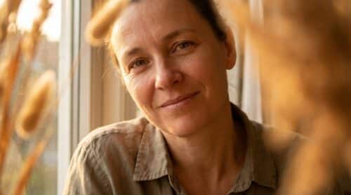 objevte vlastnost odhalovanou neurovědami, která umožňuje efektivně snášet kritiku a posiluje vaši odolnost.